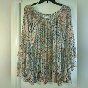 NWT!!! Boho Print Flutter Top. Size L.